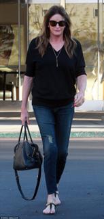 Caitlyn Jenner feet photo thumbnail