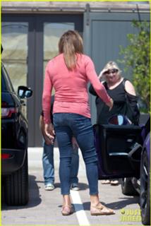 Caitlyn Jenner feet photo thumbnail