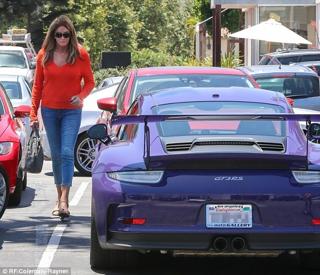 Caitlyn Jenner feet photo thumbnail