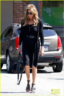 Caitlyn Jenner feet photo thumbnail