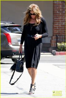 Caitlyn Jenner feet photo thumbnail