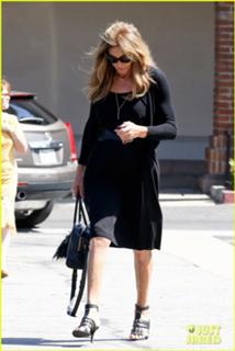 Caitlyn Jenner feet photo thumbnail