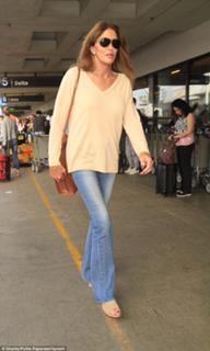 Caitlyn Jenner feet photo thumbnail