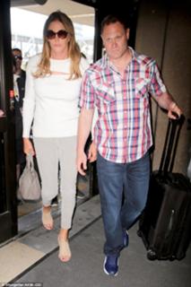 Caitlyn Jenner feet photo thumbnail