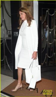 Caitlyn Jenner feet photo thumbnail