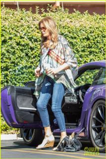 Caitlyn Jenner feet photo thumbnail