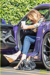 Caitlyn Jenner feet photo thumbnail