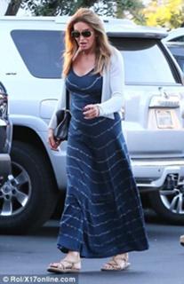 Caitlyn Jenner feet photo thumbnail