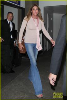 Caitlyn Jenner feet photo thumbnail