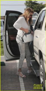 Caitlyn Jenner feet photo thumbnail