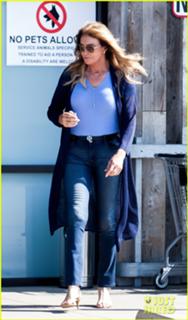 Caitlyn Jenner feet photo thumbnail