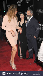 Caitlyn Jenner feet photo thumbnail