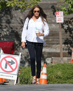 Caitlyn Jenner feet photo thumbnail