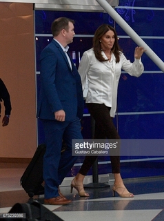 Caitlyn Jenner feet photo thumbnail