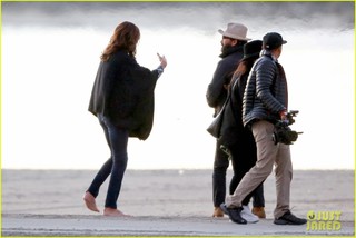 Caitlyn Jenner feet photo thumbnail