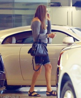 Caitlyn Jenner feet photo thumbnail