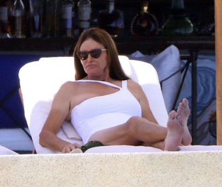 Caitlyn Jenner feet photo thumbnail