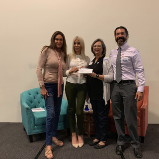 Caitlyn Jenner feet photo thumbnail