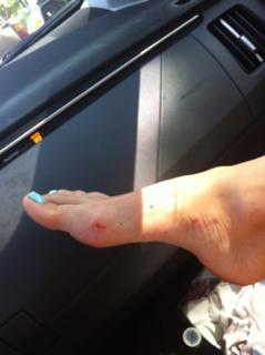 Caitríona Balfe feet photo thumbnail
