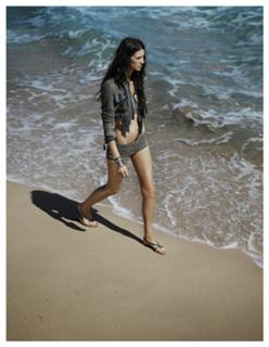 Caitríona Balfe feet photo thumbnail
