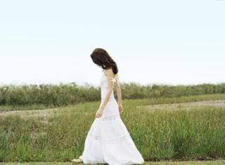 Caitríona Balfe feet photo thumbnail
