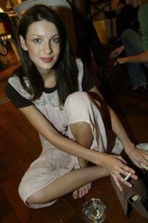 Caitríona Balfe feet photo thumbnail