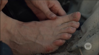 Caitríona Balfe feet photo thumbnail