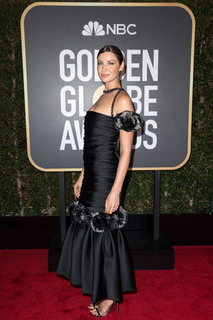 Caitríona Balfe feet photo thumbnail