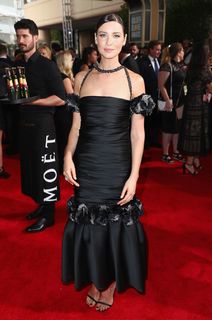 Caitríona Balfe feet photo thumbnail