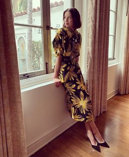 Caitríona Balfe feet photo thumbnail