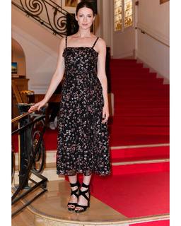 Caitríona Balfe feet photo thumbnail