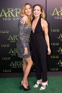 Caity Lotz feet photo thumbnail