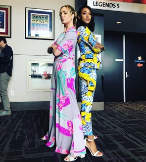 Caity Lotz feet photo thumbnail