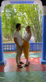 Caity Lotz feet photo thumbnail