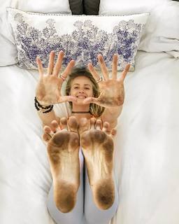 Caley Joyner feet photo 13