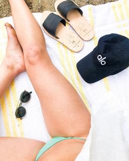 Caley Joyner feet photo 15