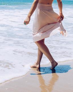 Caley Joyner feet photo 4