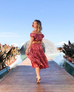 Caley Joyner feet photo 14