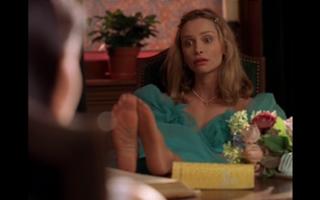 Calista Flockhart feet photo thumbnail