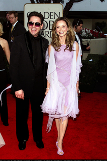 Calista Flockhart feet photo thumbnail