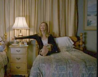 Calista Flockhart feet photo thumbnail