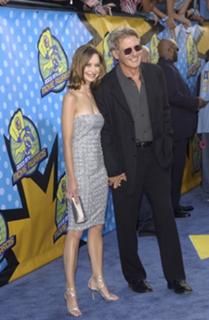 Calista Flockhart feet photo thumbnail