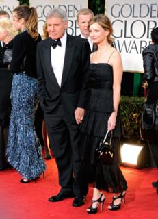 Calista Flockhart feet photo thumbnail