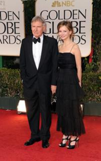 Calista Flockhart feet photo thumbnail