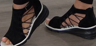 Callie Northagen feet photo 16
