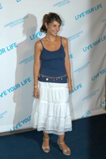 Callie Thorne feet photo thumbnail