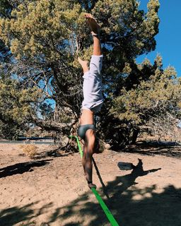 Calyx Hampton feet photo thumbnail