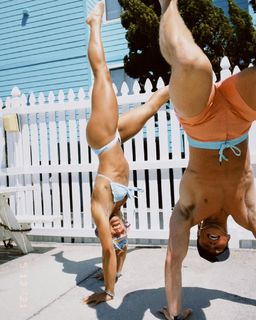 Calyx Hampton feet photo thumbnail