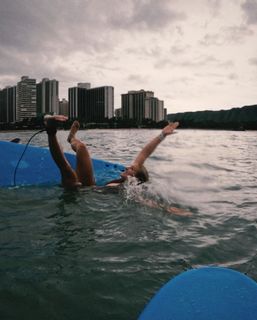 Calyx Hampton feet photo thumbnail