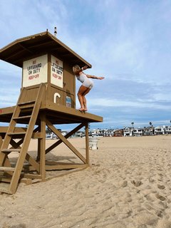 Calyx Hampton feet photo thumbnail